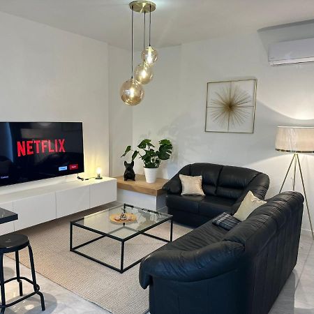 Iris Apartment Vizinada Luaran gambar